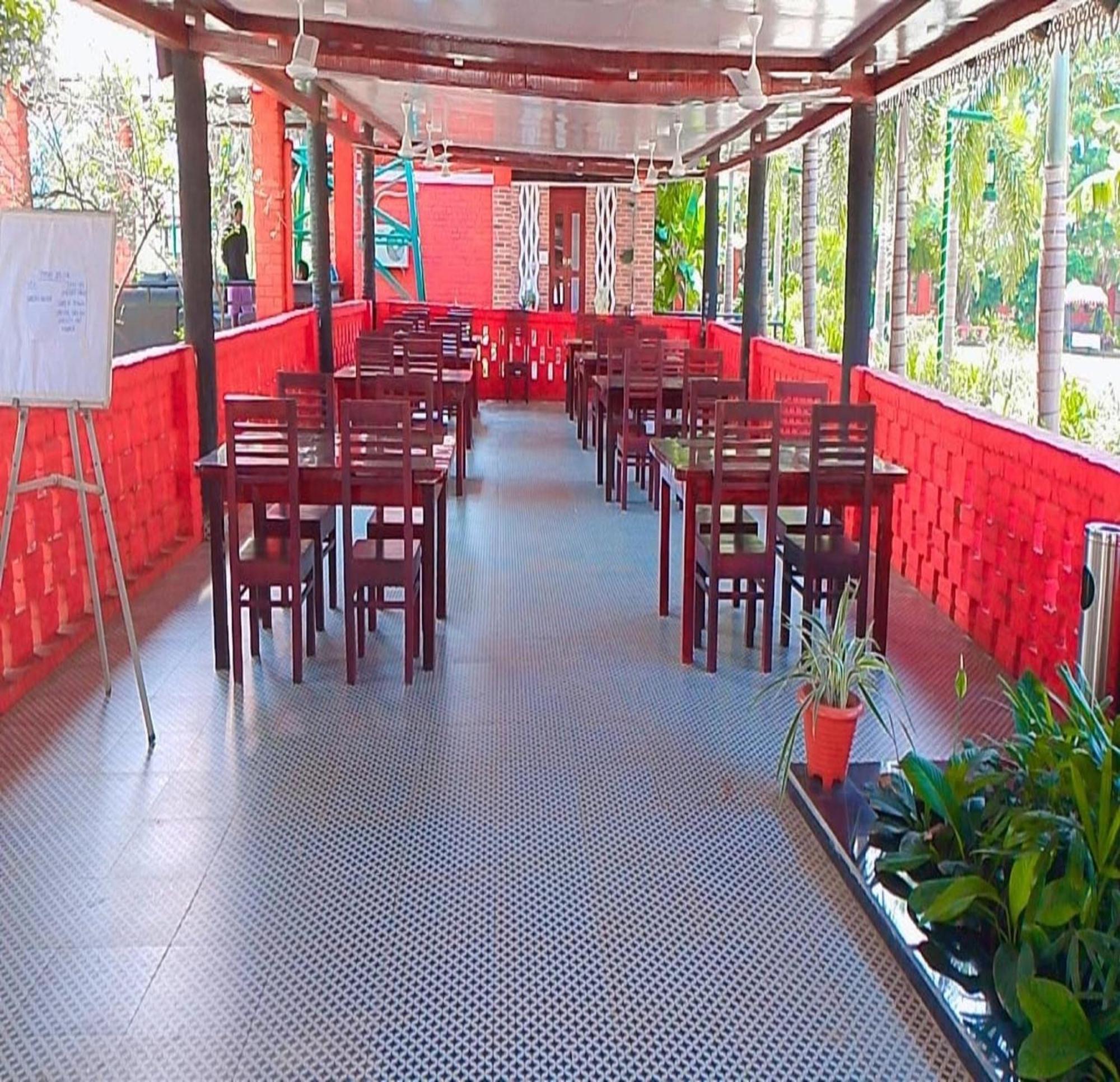 Green Point - Hotels And Resorts In Angul ภายนอก รูปภาพ