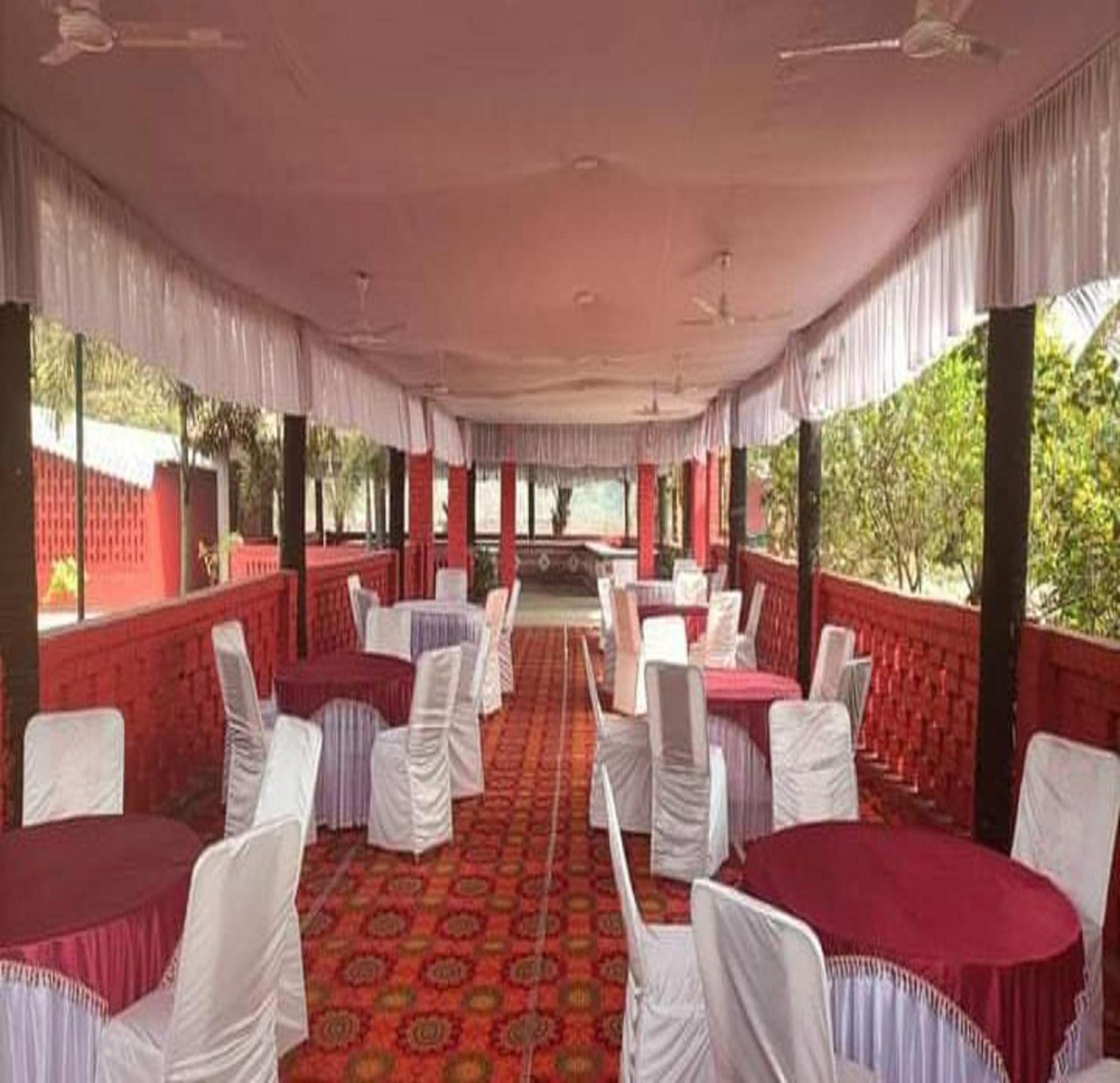Green Point - Hotels And Resorts In Angul ภายนอก รูปภาพ