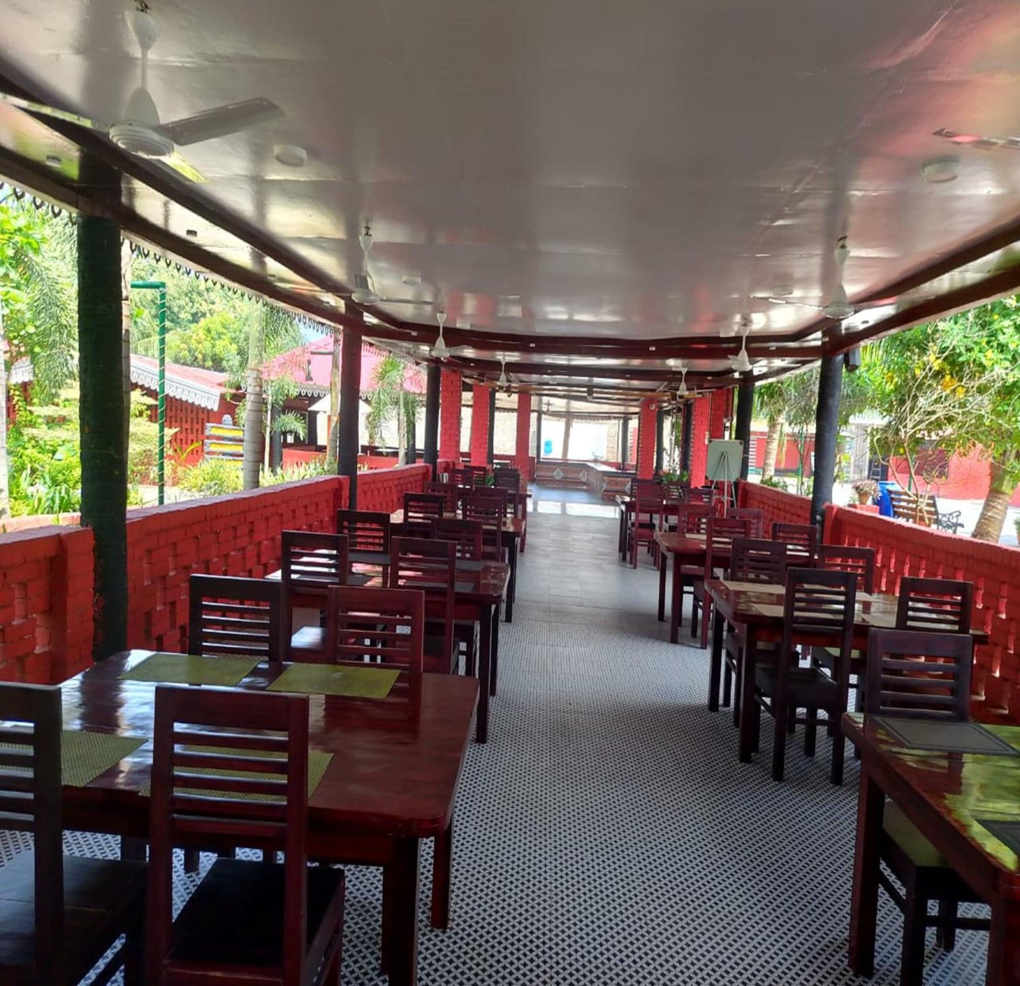 Green Point - Hotels And Resorts In Angul ภายนอก รูปภาพ